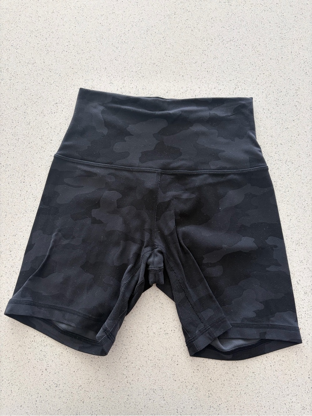 LULULEMON ALIGN™ SHORT 6"